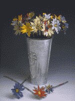 Diese Blumen sind aus altem Blech gefertigt!